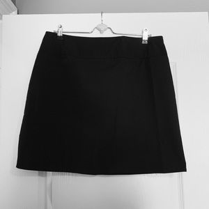Size 12 black miniskirt with pockets